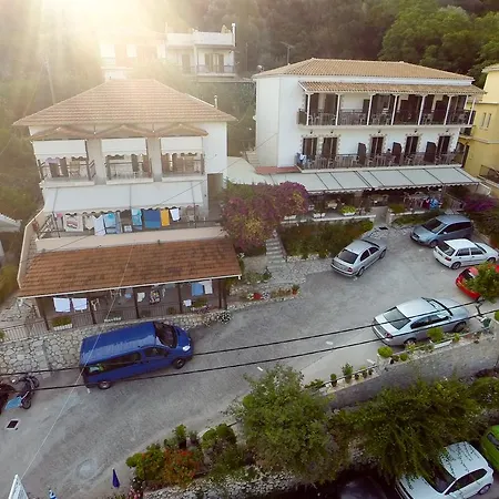 Holidays Aparthotel 3*