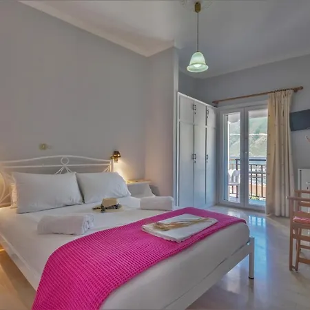 Aparthotel Holidays Vasilikí