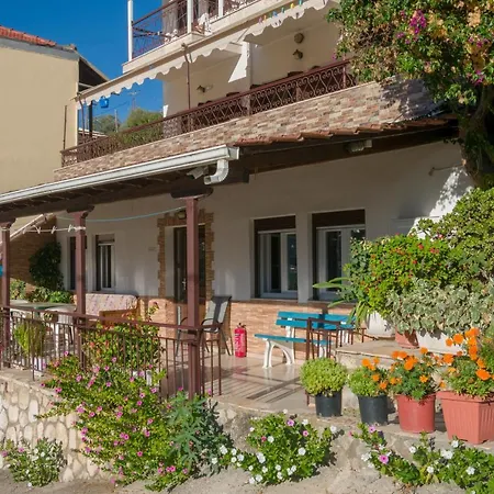 Aparthotel Holidays 3*
