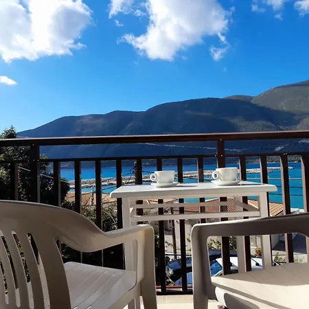 Holidays فاسيليكي